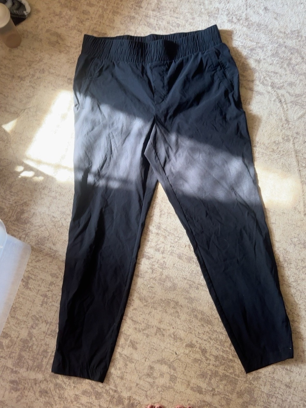 Modern Ambition Women’s Black Technical Pull-On Pants Size L Zip Pockets Ankle Z